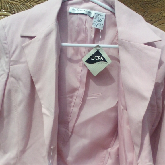 NWT! Elegant Pink Women's Blazer - Picture 5 of 9